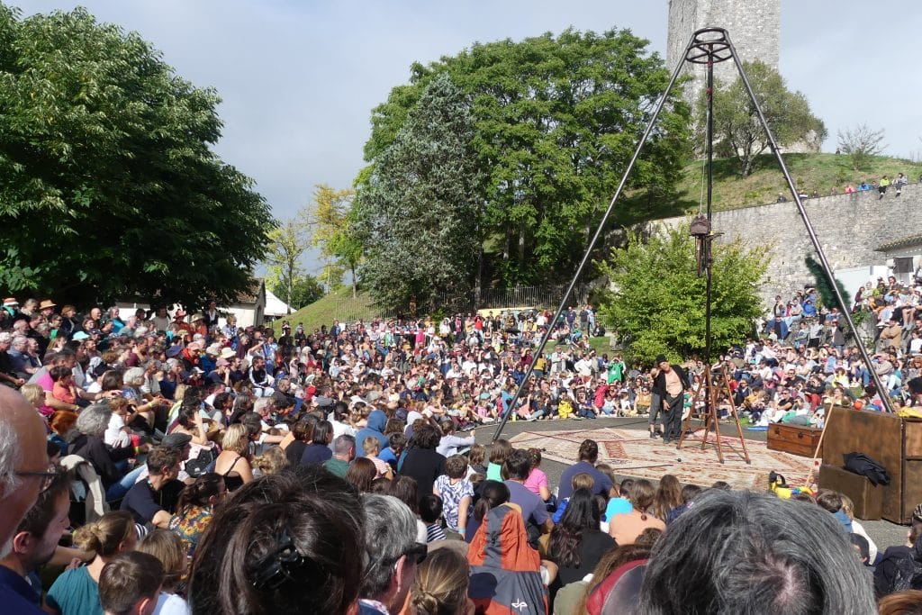 La rue des enfants : 17ème Festival des Arts de Rue de Montcuq