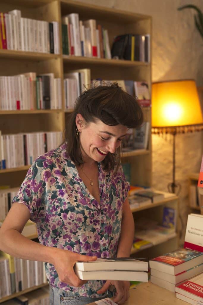 Rencontre lotoise : Louise Lefaux à voix haute dans sa librairie La Chamade à Cajarc