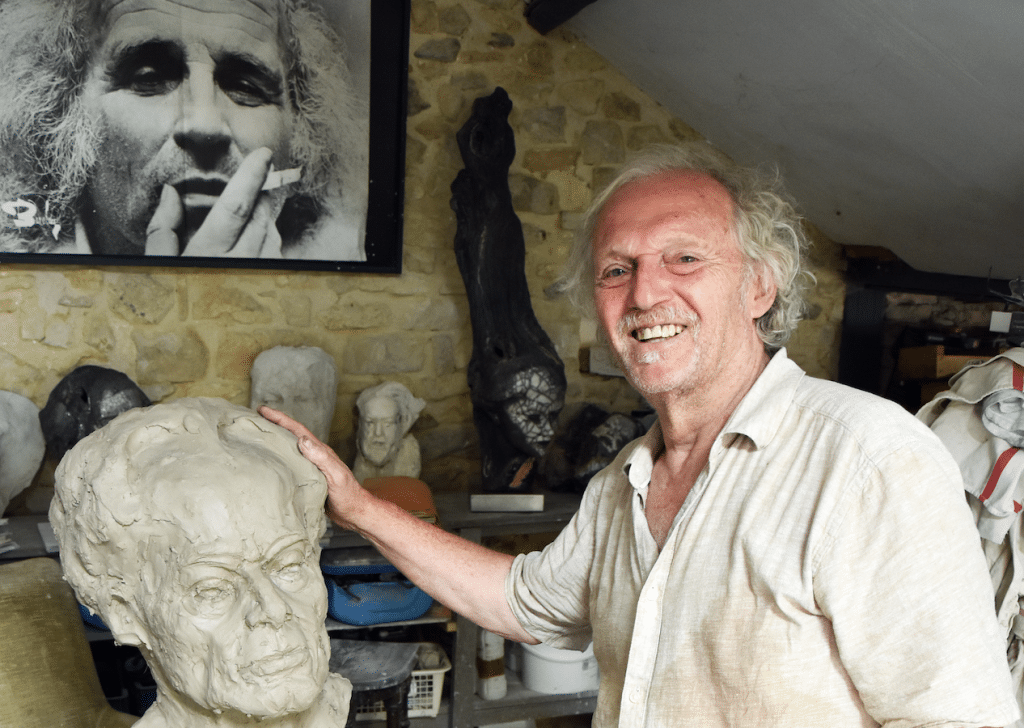Christian Martinon, un sculpteur céramiste reconnu notamment pour ses portraits. © Christine Hoden