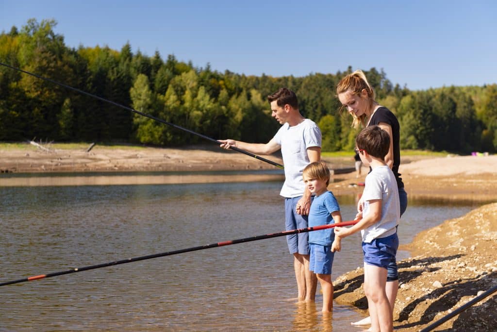 Nouveau dans le Lot, Stage Pêche familles : découverte de la pêche au feeder à Catus